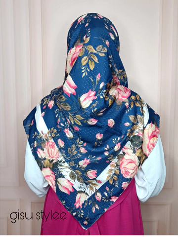 روسری نخی گلی زمینه آبی