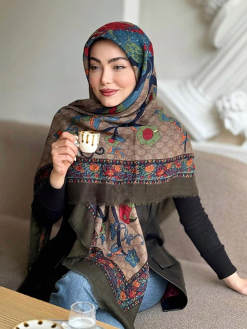 روسری سیااسکارف